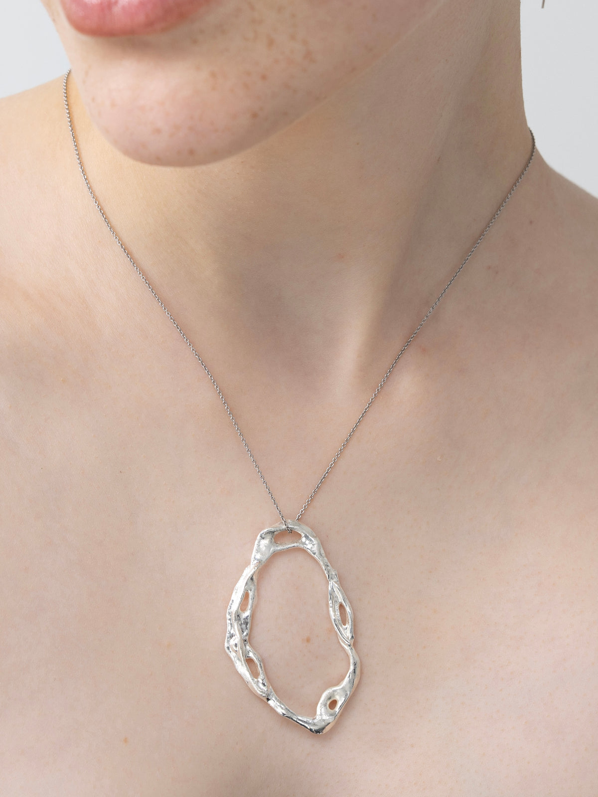 Luna necklace